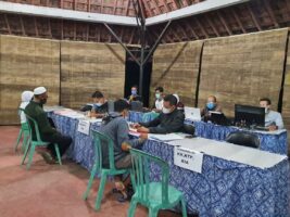 Jangkau Daerah Terpencil, Banyuwangi Gelar Camping Layanan Adminduk Hingga Malam Hari
