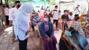 Rutin Ngantor di Desa sejak Dilantik, Bupati Banyuwangi Geber Lagi Usai Libur Lebaran