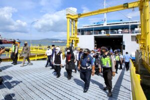 Gubernur Khofifah Resmikan Dermaga Movable Bridge Pelabuhan Ketapang Banyuwangi