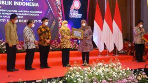 Opini WTP 9 Kali Beruntun, Pemerintah Pusat Ganjar Penghargaan untuk Banyuwangi