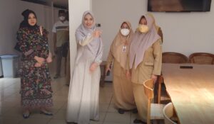 Ustadzah Oki Terkesan Arsitektur Pendopo Banyuwangi