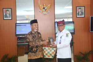 Bupati Merangin Studi Tiru Penerapan Desa Antikorupsi di Banyuwangi