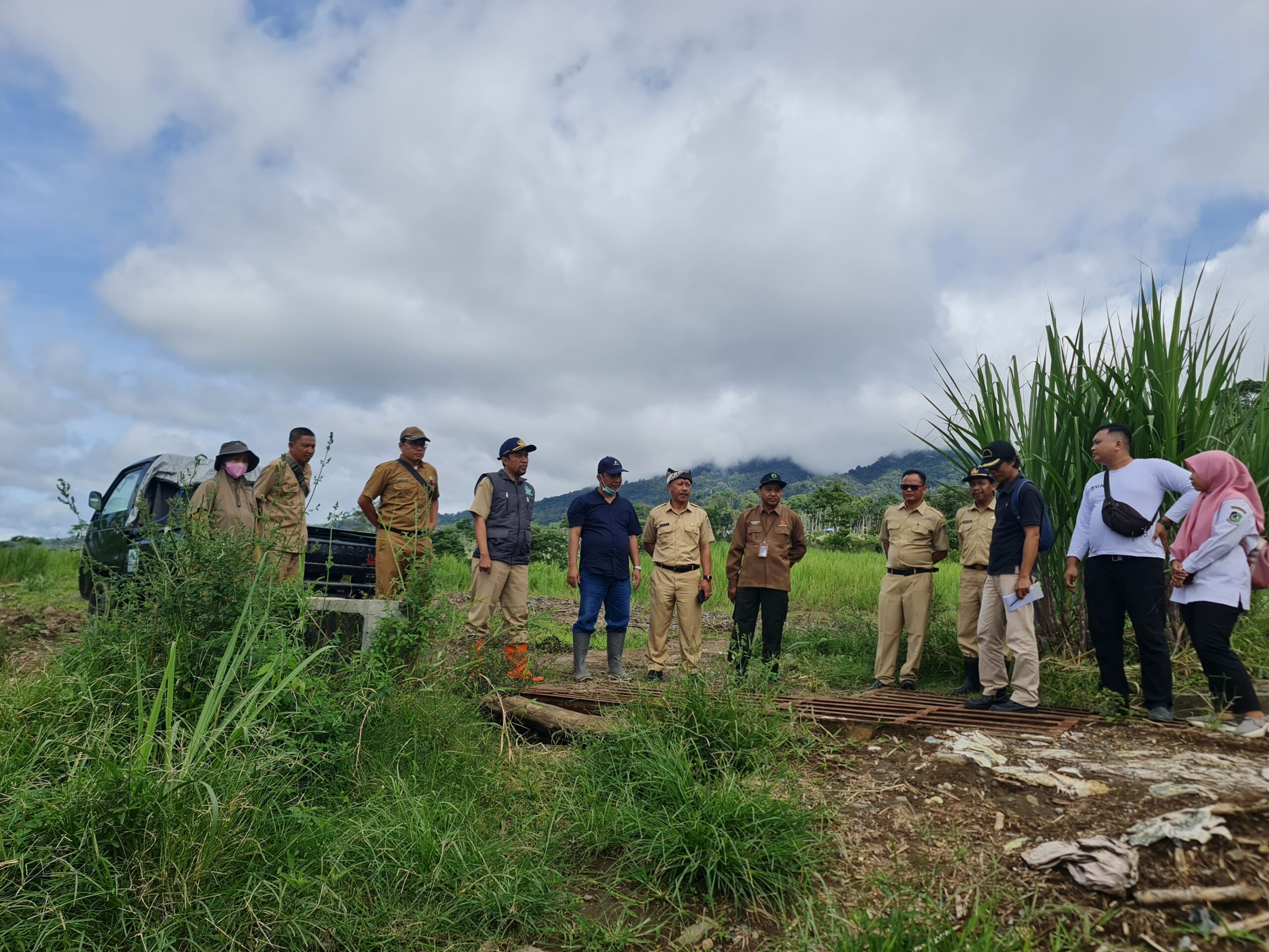 Banyuwangi Gencarkan Konservasi Tanaman Keras dan Pembuatan Penahan Air di Kawasan Ijen