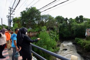 Tangani Banjir di Hulu, Bupati Ipuk Lakukan Dua Skema Penanganan