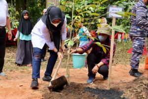 Dukung Penghijauan, Calon Pengantin di Banyuwangi Bakal Diminta Sedekah Bibit Pohon