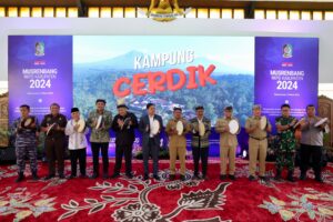 Bupati Ipuk Luncurkan Kampung Cerdik, Program Pencegahan Penyakit Tidak Menular