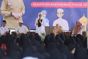 Bupati Ipuk Minta Santri Banyuwangi jadi Duta Anti Bullying