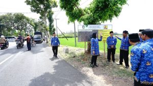 Berdampak pada Ekonomi, Bupati Ipuk Tetap Fokus Pembangunan Infrastruktur Jalan
