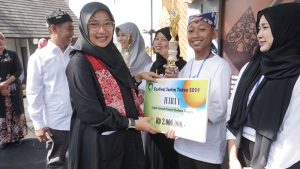 Kembangkan Kreativitas Para Pelajar Melalui Festival Sastra Banyuwangi