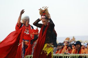 1350 Penari Gandrung Jalani Tradisi Meras Gandrung Menjelang Gandrung Sewu