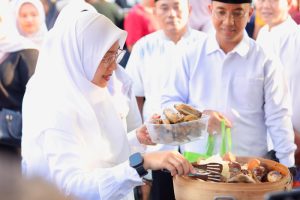 Ribuan UMKM Terlibat di Pasar Takjil “Ngerandu Buko” Banyuwangi