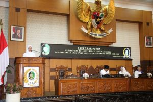 Bupati Banyuwangi Sampaikan LKPJ 2024, Paparkan Capaian Pembangunan