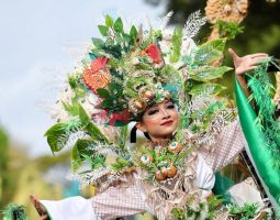 “Ngelukat” Tema Banyuwangi Ethno Carnival 2025, Dorong Multiplayer Effect Pariwisata