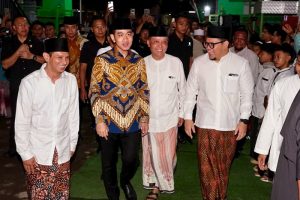 Gibran Kunjungi Pesantren Mambaul Ulum Banyuwangi, Perkuat Silaturahmi Ulama-Umara