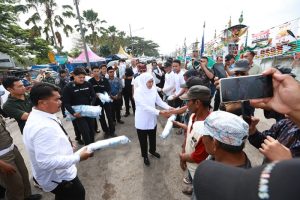 Gubernur Khofifah Temui Nelayan Muncar: Serap Aspirasi dan Salurkan Bantuan Perikanan