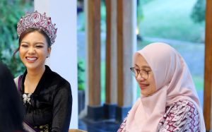 Putri Indonesia 2025 Firsta Yufi Amarta Pulang Kampung, Promosikan Banyuwangi di Ajang Dunia