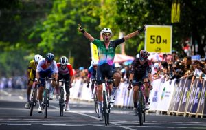 Jeroen Meijers Menang di Etape Pertama Tour de Banyuwangi Ijen 2025: “Kemenangan Ini Melebihi Ekspektasi”