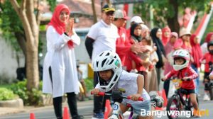 CFD Jalan Ahmad Yani Banyuwangi Ramai, 370 UMKM Antusias Ikut Berjualan