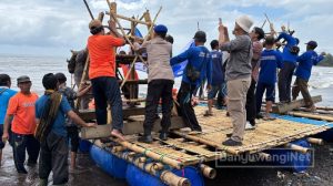 Bupati Banyuwangi Ipuk Tenggelamkan Fish Bank, Dorong Konservasi Laut dan Sejahterakan Nelayan