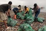 Pemkab Banyuwangi dan Sungai Watch Gelar Big Clean Up, Angkut 2,4 Ton Sampah dari Pesisir Sampangan