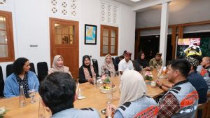 Geolog Australia-Indonesia Teliti Geopark Ijen, Banyuwangi Disebut Laboratorium Geologi Terbuka