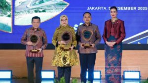 Bupati Ipuk Fiestiandani Raih Most Inspiring Tourism Leader