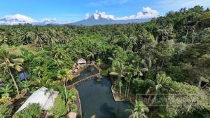 Banyu Kuwung: Pemandian Alami Lereng Ijen dengan Kolam Pegunungan yang Menyegarkan
