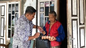 ASN Banyuwangi Berbagi, Saat Membantu Warga Jadi Sumber Kebahagiaan