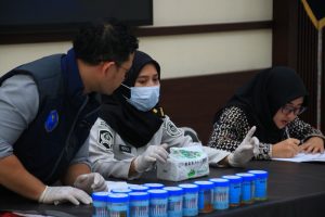 Lapas Banyuwangi Gelar Razia Kamar Hunian dan Tes Urin 