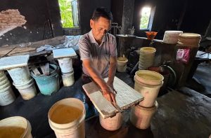 Harga Kedelai Impor Naik, Produsen Tahu Banyuwangi Pilih Perkecil Ukuran