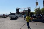 Kapal Eks LCT di Lintasan Penyeberangan Ketapang-Gilimanuk Harus Diganti Kapal Penumpang Murni dalam 2 Tahun