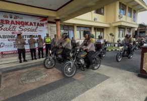 Hari Bhayangkara ke-80, Polresta Banyuwangi Salurkan 15 ribu Kitab Suci dan Bantuan Alat Kebersihan Untuk Rumah Ibadah