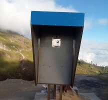 Gunung Ijen akan Dipasang Panic Button, Wisatawan Bisa Lapor Darurat Langsung dari Puncak