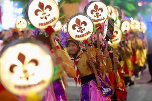 Pawai Lampion Banyuwangi Semarakkan HUT RI ke-81, Padukan Budaya dan Literasi Keuangan