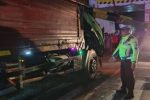 Portal Pembatas Ketinggian di Jalan Lingkar Ketapang Banyuwangi Roboh Ditabrak Truk