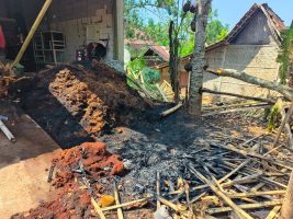 Pabrik Sabut Kelapa di Banyuwangi Terbakar, Kerugian Ditaksir Rp350 Juta